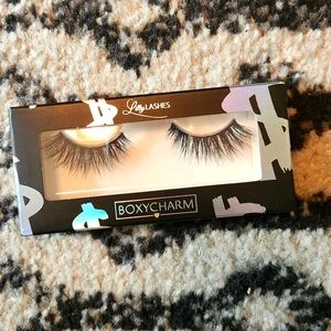 Boxy Charm Lashes
